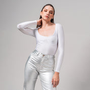 BLUSA AJUSTADA CORTA MANGA LARGA MANCHA