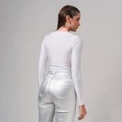 BLUSA AJUSTADA CORTA MANGA LARGA MANCHA