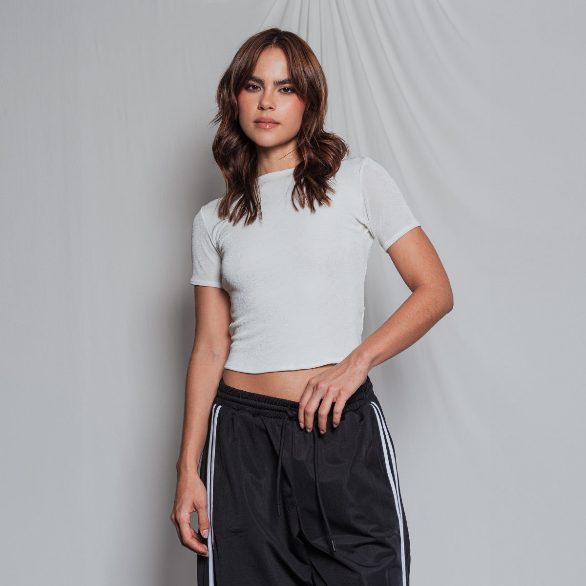 BLUSA AJUSTADA CORTA MANGA CORTA ARKA