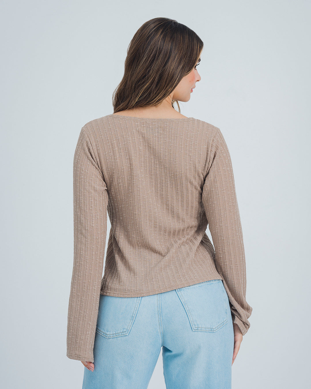 BLUSA SEMI AMPLIA MANGA LARGA RINTI