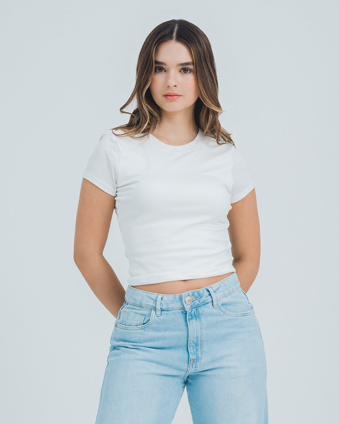 CAMISETA AJUSTADA LARGA MANGA CORTA AMBE