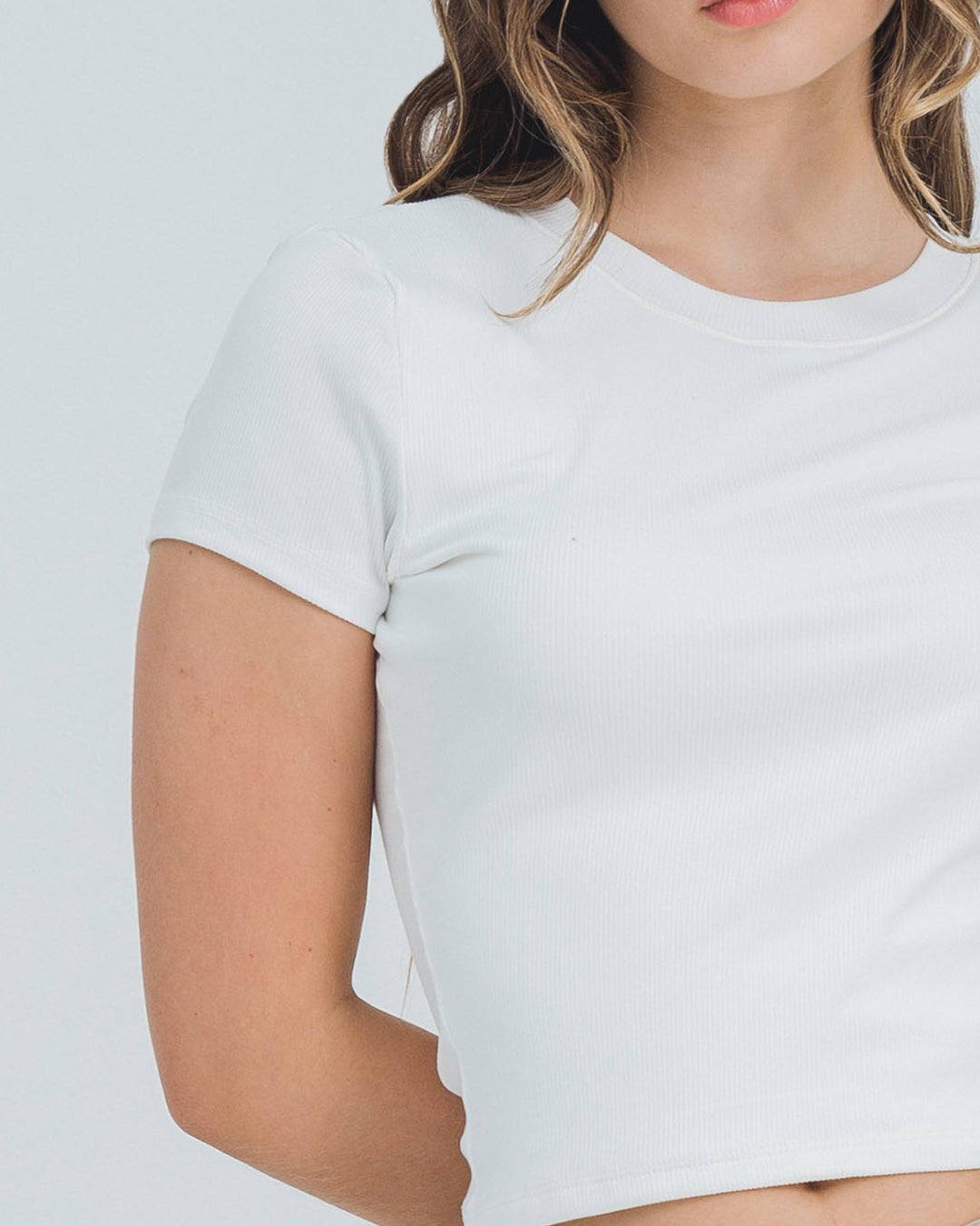 CAMISETA AJUSTADA LARGA MANGA CORTA AMBE