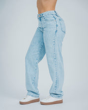 JEAN MOMFIT BOTA AJUS TALLE ALTO MERA