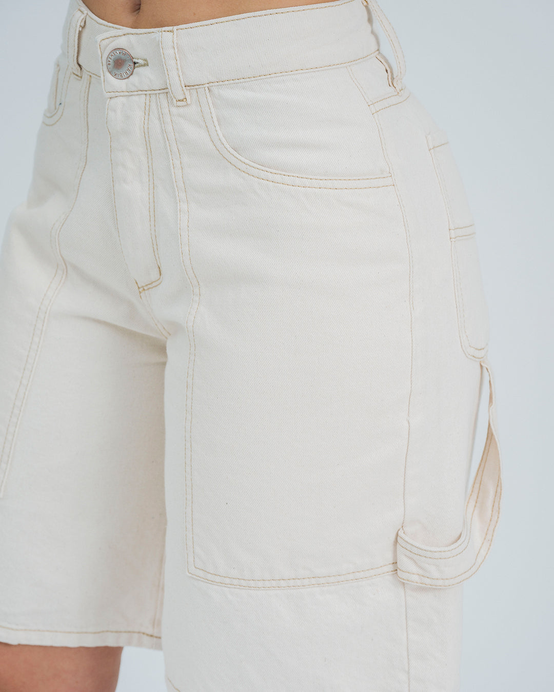 BERMUDA TALLE MEDIO PRATO