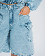 BERMUDA TALLE MEDIO IDRIA