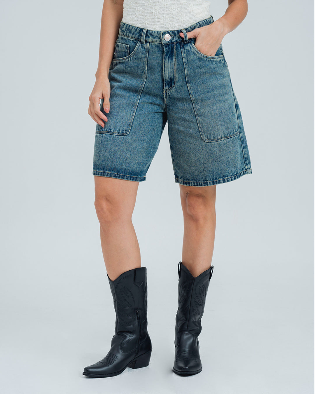 BERMUDA TALLE MEDIO ASARI