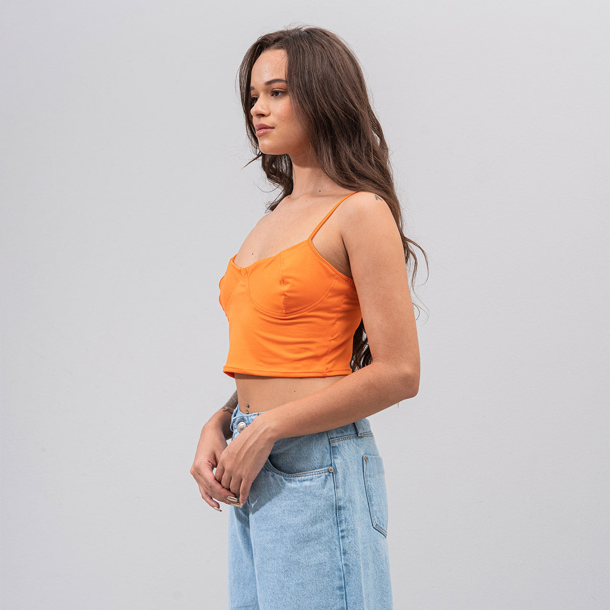 BLUSA AJUSTADA CORTA TIRAS SAMJO