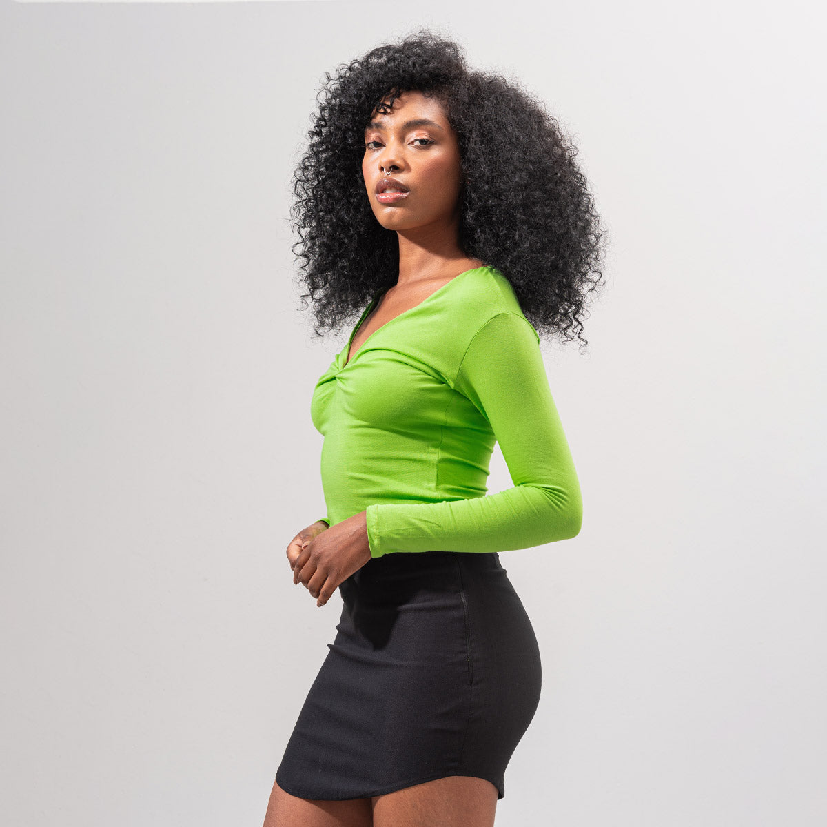 BLUSA AJUSTADA CORTA MANGA LARGA DARLIN