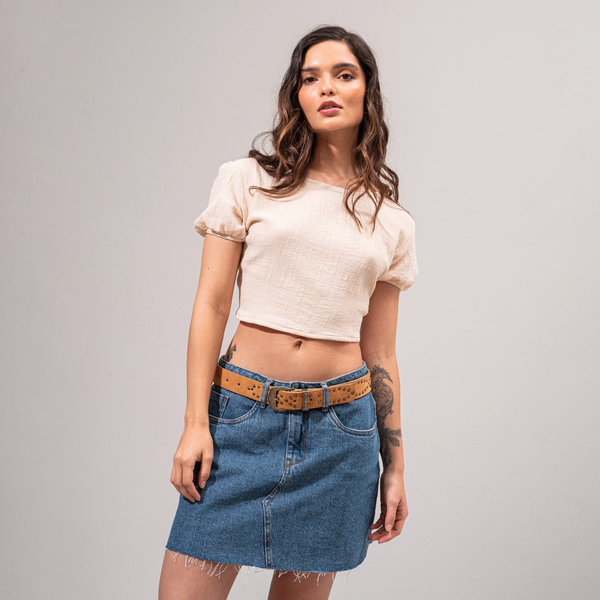 BLUSA AJUSTADA CORTA MANGA CORTA COMPORT