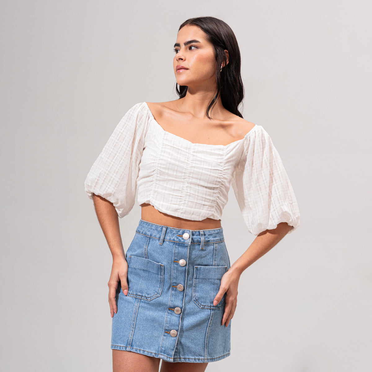 BLUSA SEMI AMPLIA MANGA CORTA CARTAS
