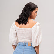 BLUSA SEMI AMPLIA MANGA CORTA CARTAS