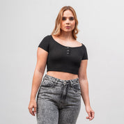 BLUSA AJUSTADA CORTA MANGA CORTA DIAQUE
