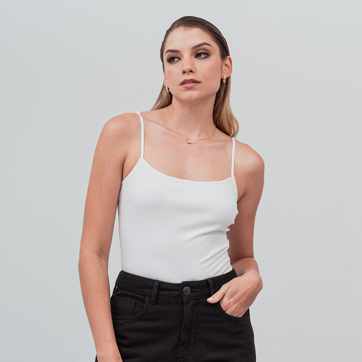 BLUSA AJUSTADA CORTA TIRAS CAVI