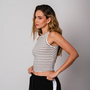 BLUSA AJUSTADA CORTA MANGA SISA WIBES