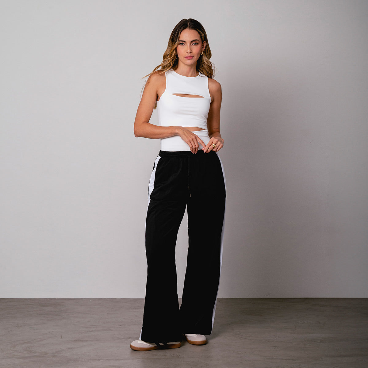 BLUSA AJUSTADA CORTA MANGA SISA ALORS