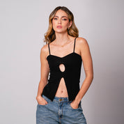 BLUSA AJUSTADA CORTA TIRAS BOTO