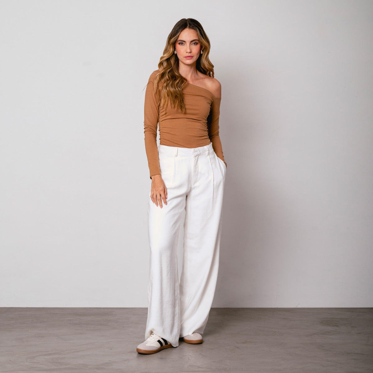 BLUSA AJUSTADA LARGA MANGA LARGA GORI