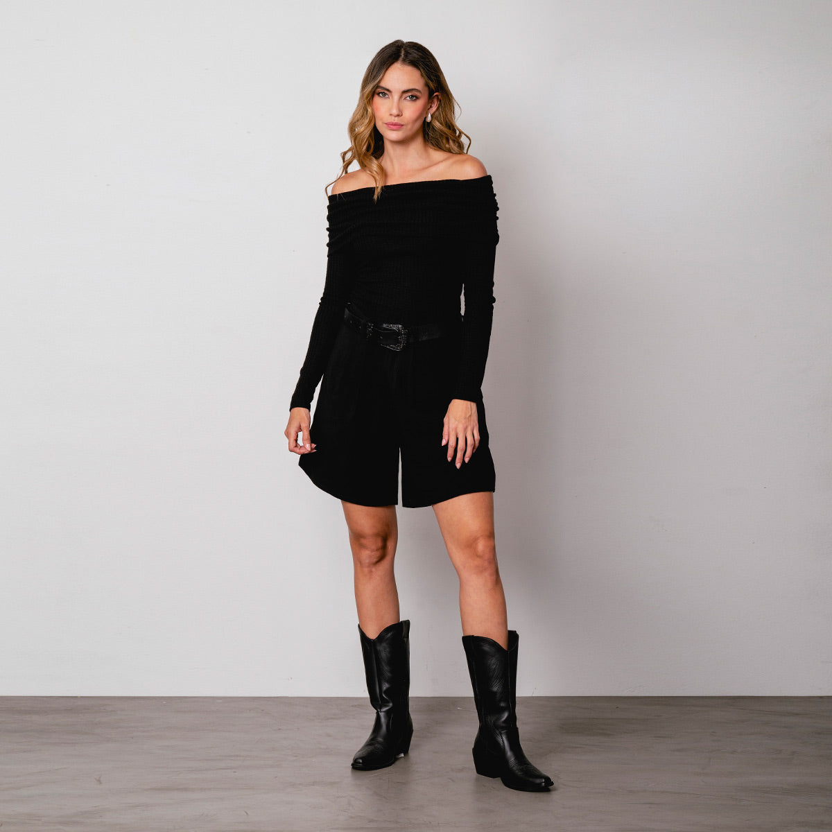 BLUSA AJUSTADA LARGA MANGA LARGA INTU