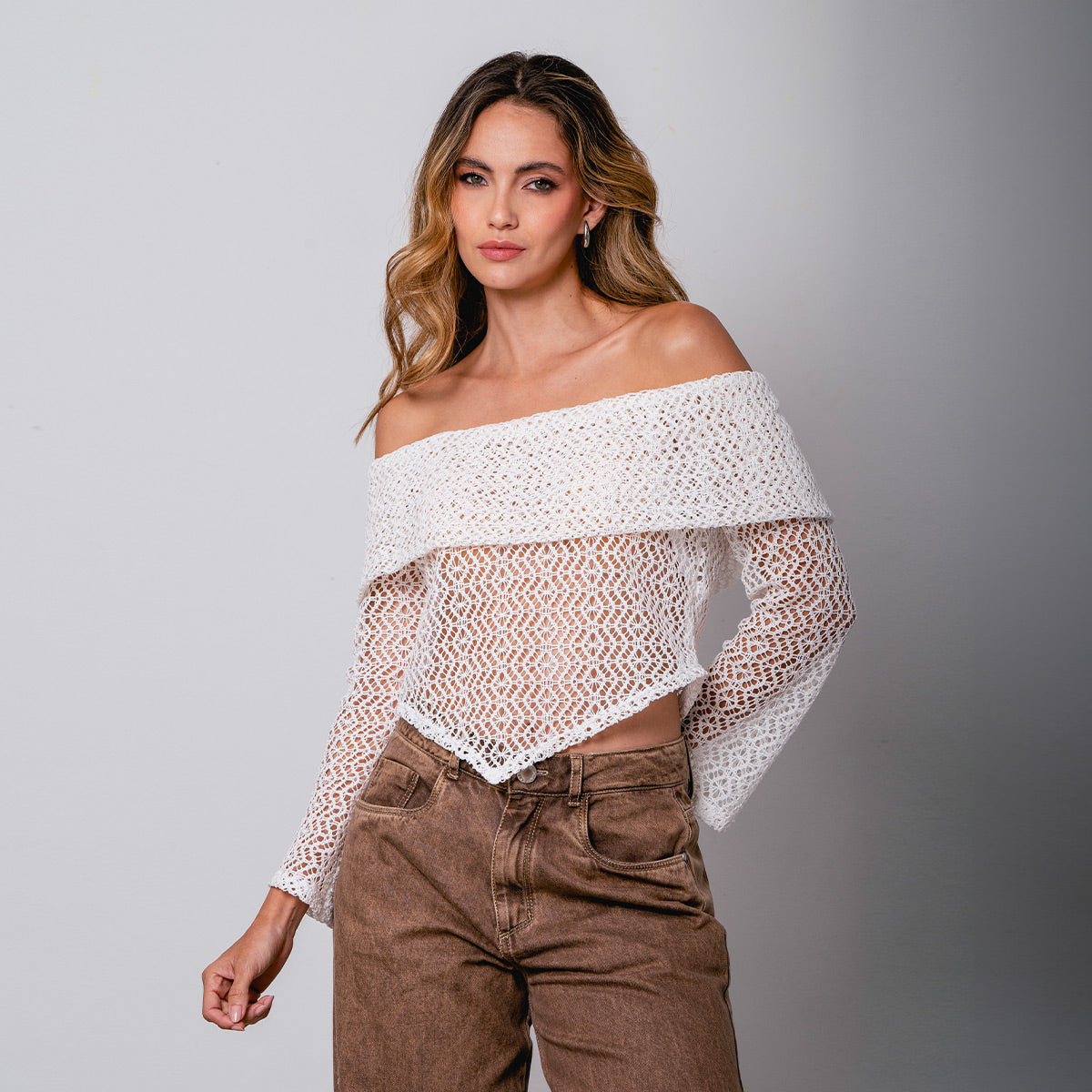 BLUSA SEMI AJUSTADA MANGA LARGA SUBLI