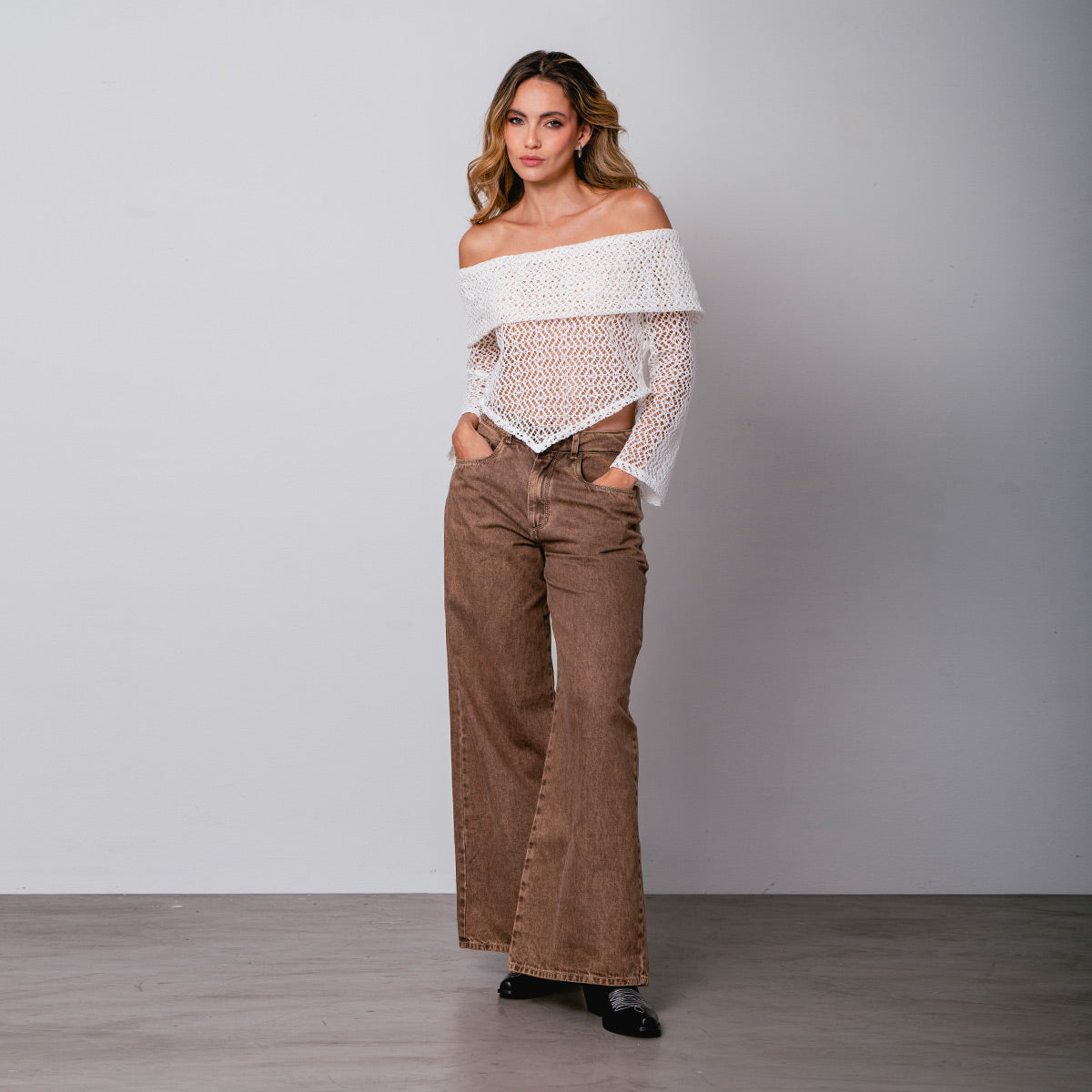 BLUSA SEMI AJUSTADA MANGA LARGA SUBLI