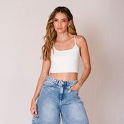 BLUSA AJUSTADA CORTA TIRAS CUSAS