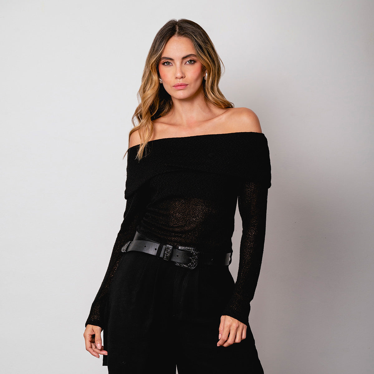 BLUSA AJUSTADA LARGA MANGA LARGA SURSI