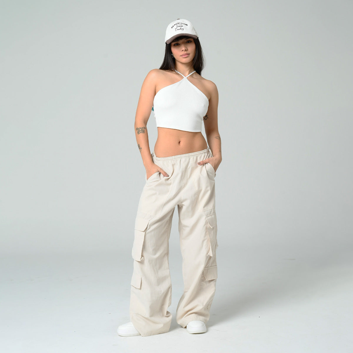 BLUSA AJUSTADA CORTA TIRAS ENRE