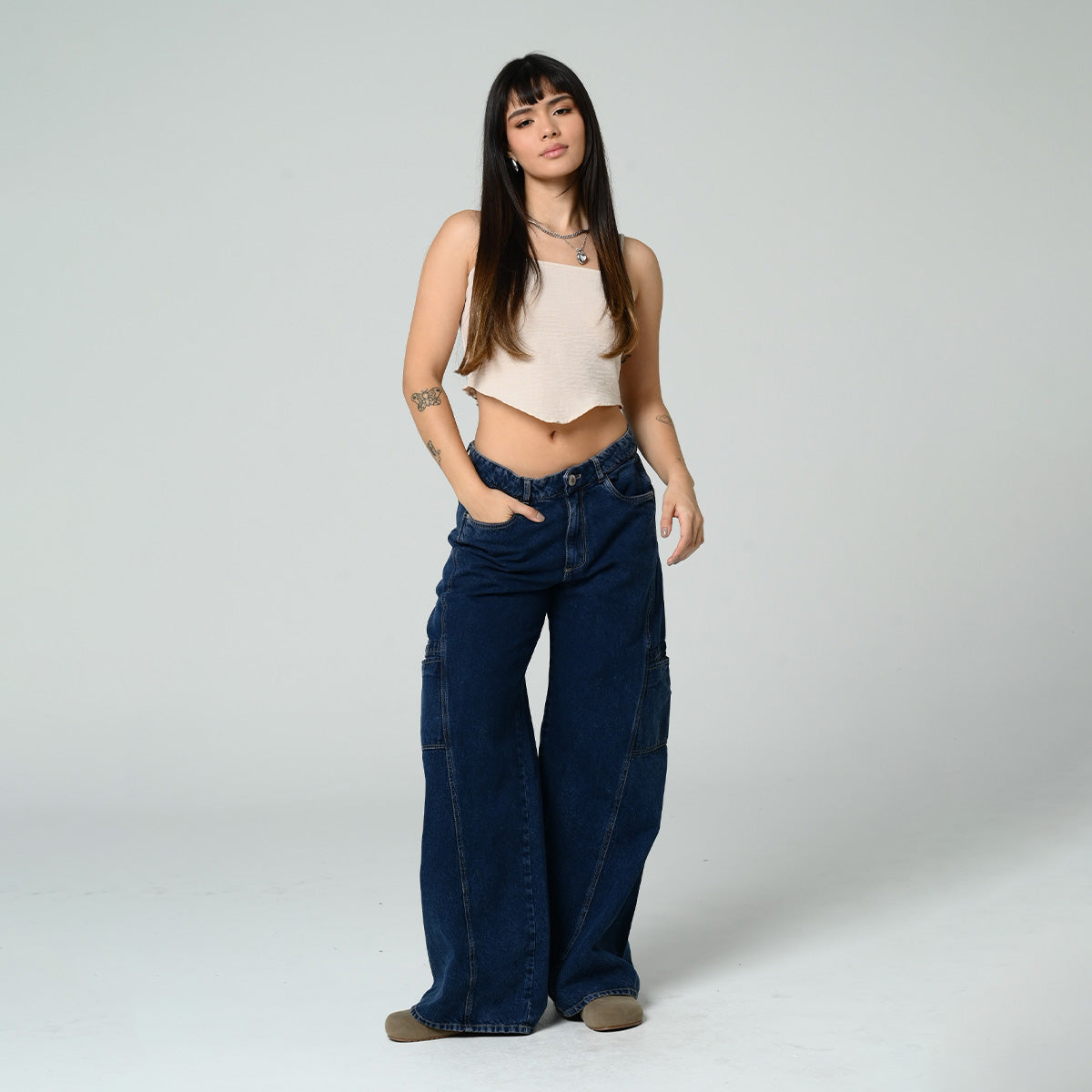 BLUSA AJUSTADA LARGA TIRAS LORE