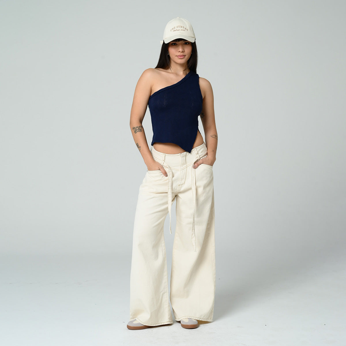 BLUSA AJUSTADA LARGA MANGA SISA PELI