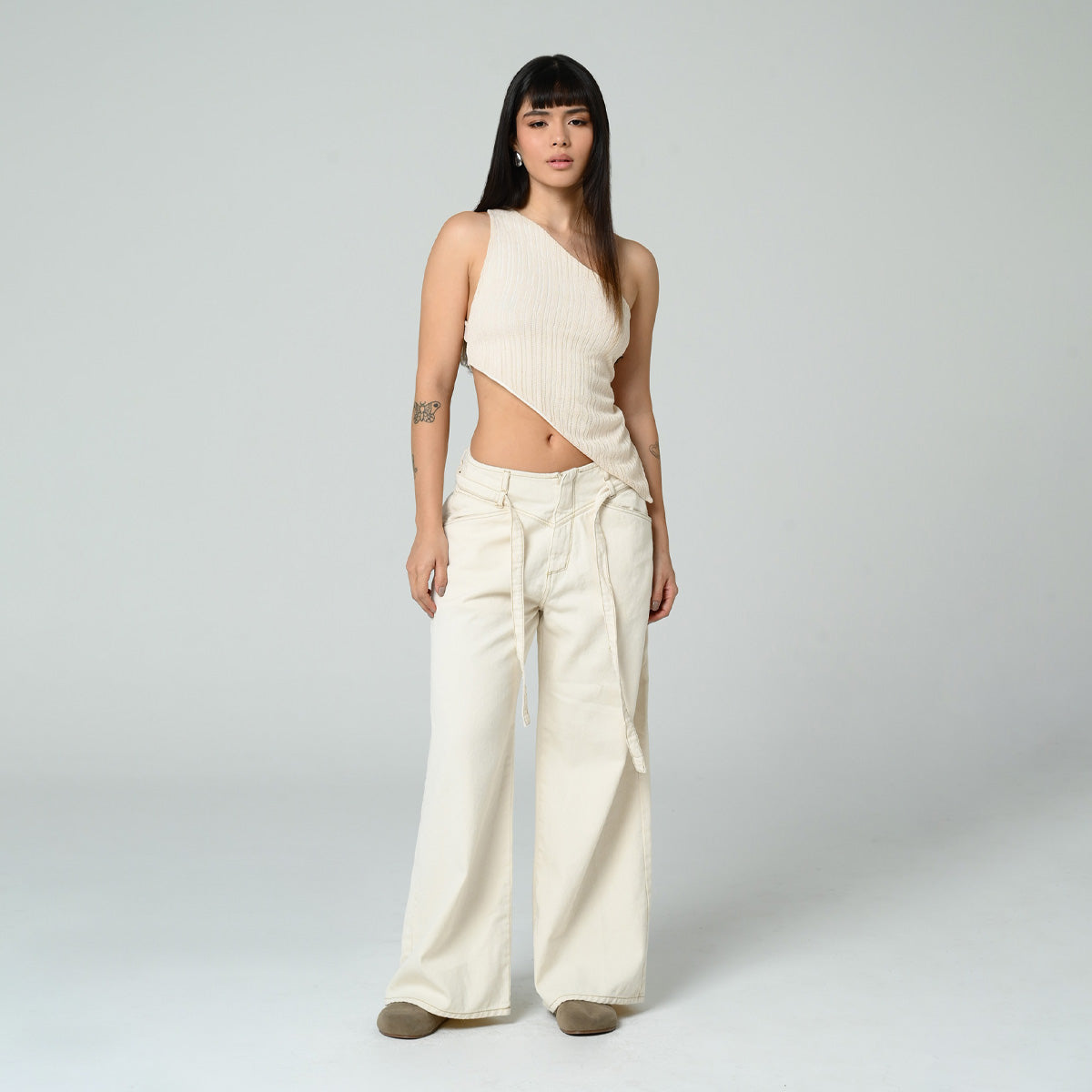 BLUSA AJUSTADA LARGA MANGA SISA LADRE