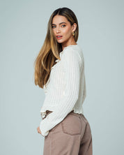 BLUSA AJUSTADA CORTA MANGA LARGA MIBIA