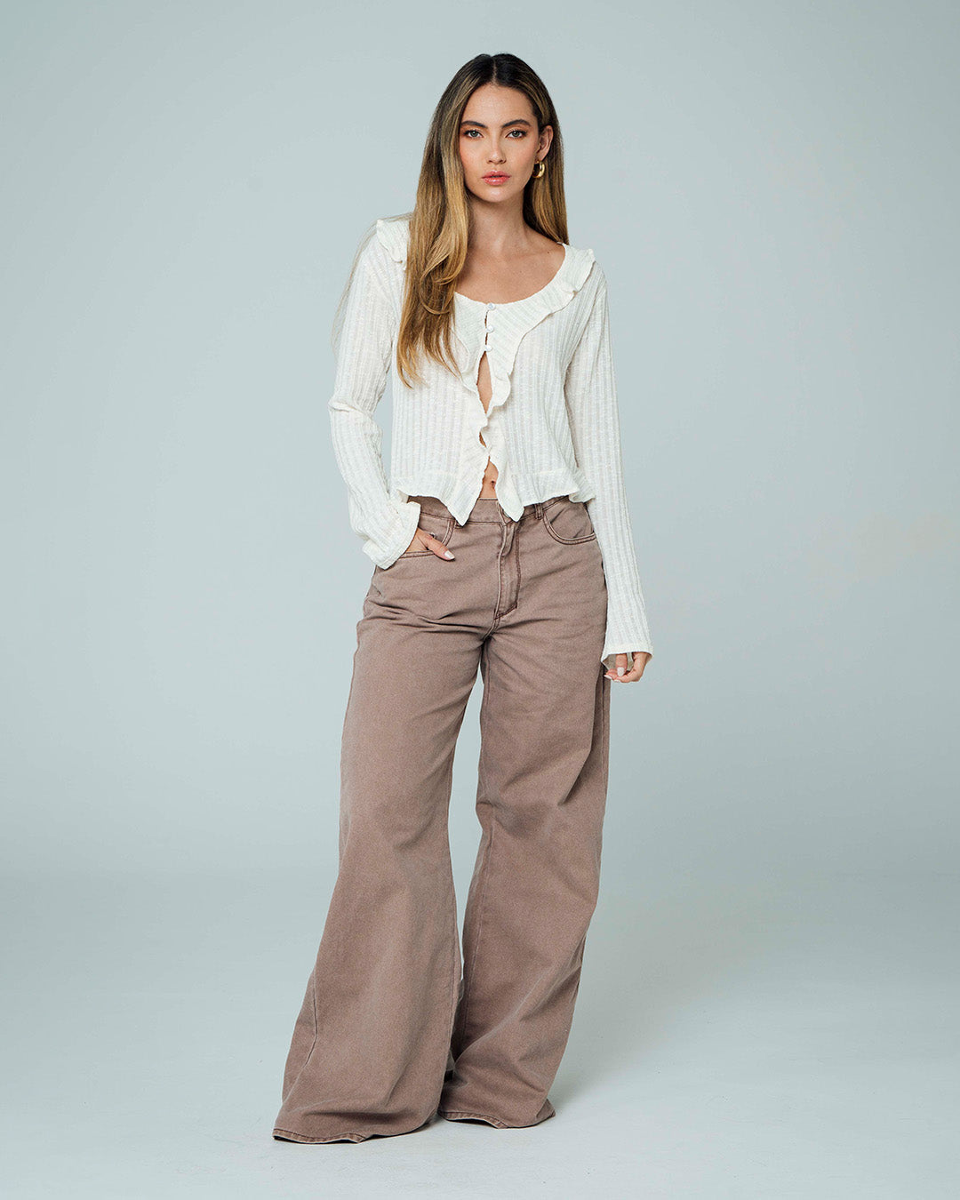 BLUSA AJUSTADA CORTA MANGA LARGA MIBIA