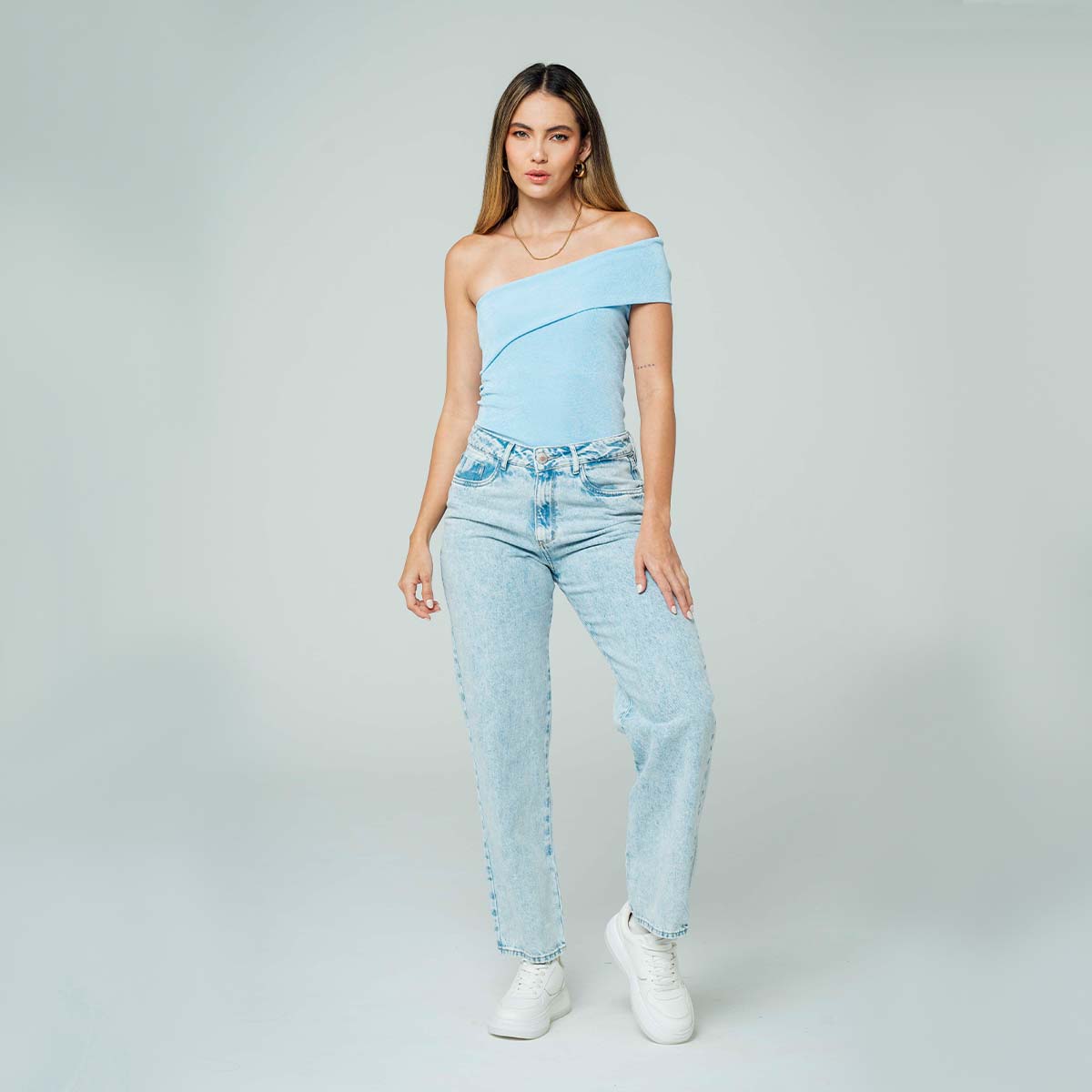 BLUSA AJUSTADA CORTA SHOULDERLESS BRIS