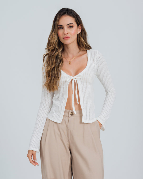 BLUSA SEMI AMPLIA MANGA LARGA BURNE