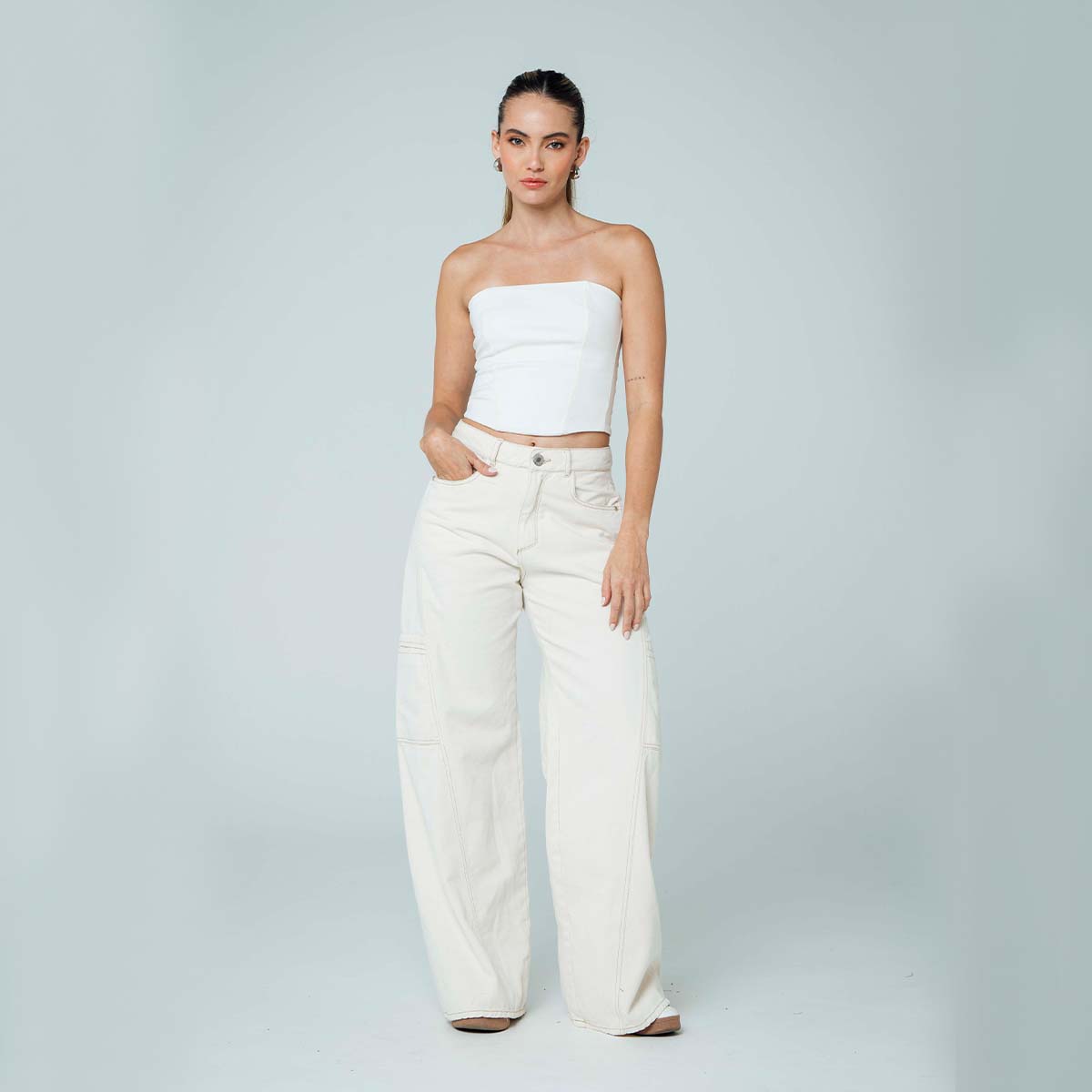 BLUSA AJUSTADA LARGO MEDIO STRAPLESS NAR