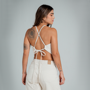 BLUSA SEMI AJUSTADA TIRAS ALMOND