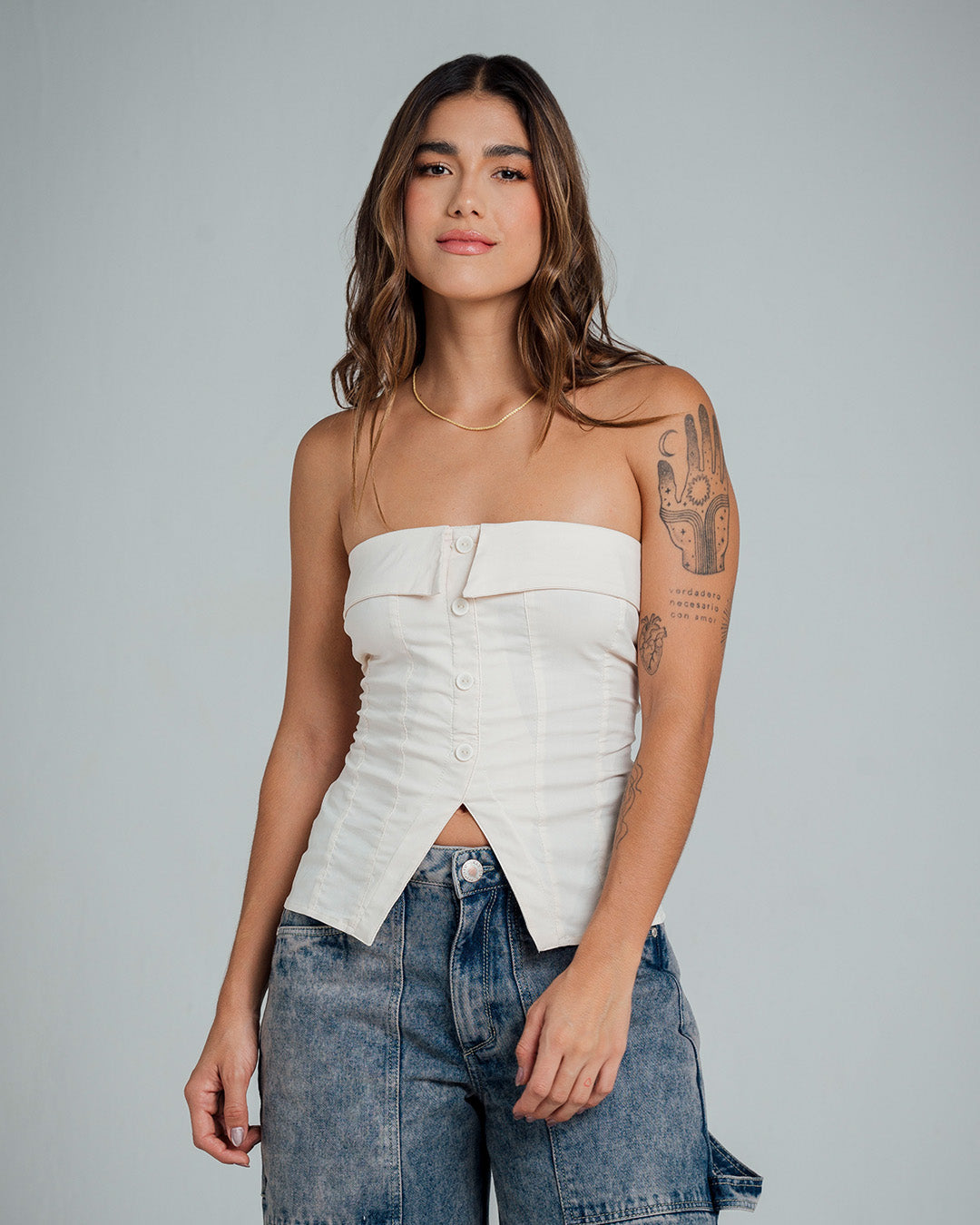BLUSA AJUSTADA LARGO MEDIO STRAPLESS BLO