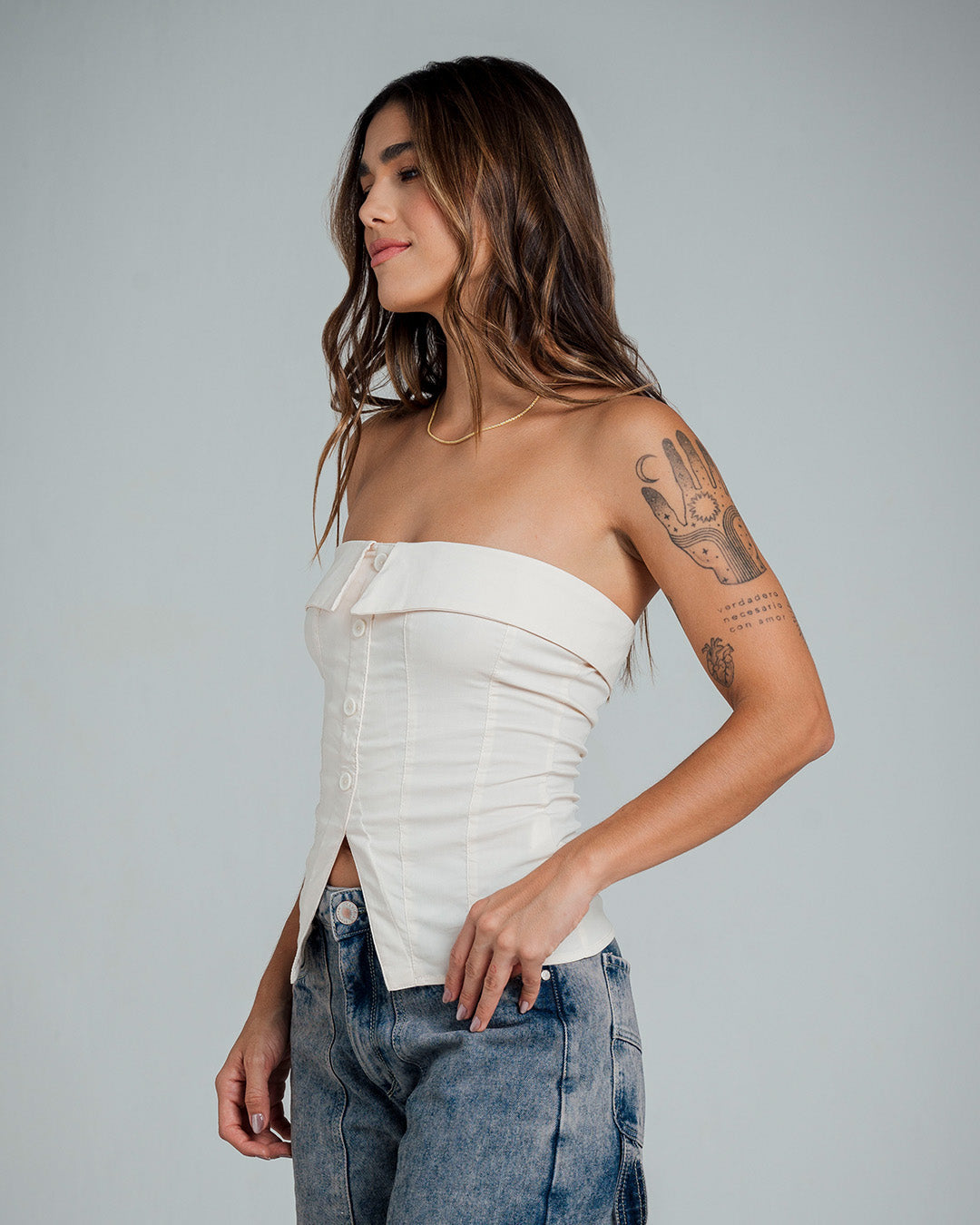 BLUSA AJUSTADA LARGO MEDIO STRAPLESS BLO