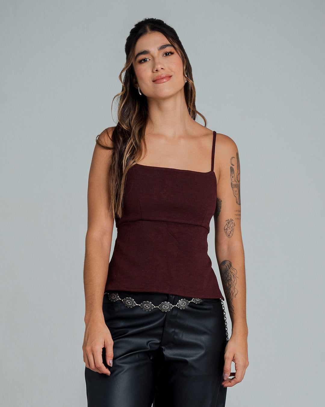 BLUSA SEMI AJUSTADA TIRAS VELDA