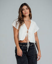 BLUSA SEMI AMPLIA MANGA CORTA LEYA
