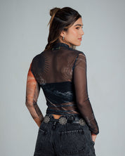 BLUSA AJUSTADA LARGO MEDIO MANGA LARGA B