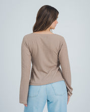 BLUSA SEMI AMPLIA MANGA LARGA RINTI