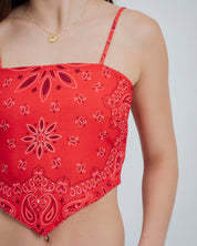 BLUSA SEMI AJUSTADA TIRAS EMA