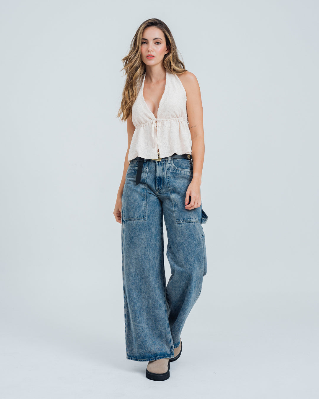 BLUSA SEMI AMPLIA CUELLO HALTER CHANTI