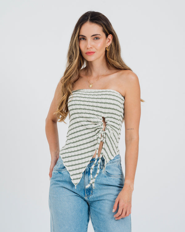 BLUSA AJUSTADA STRAPLESS ZIRO