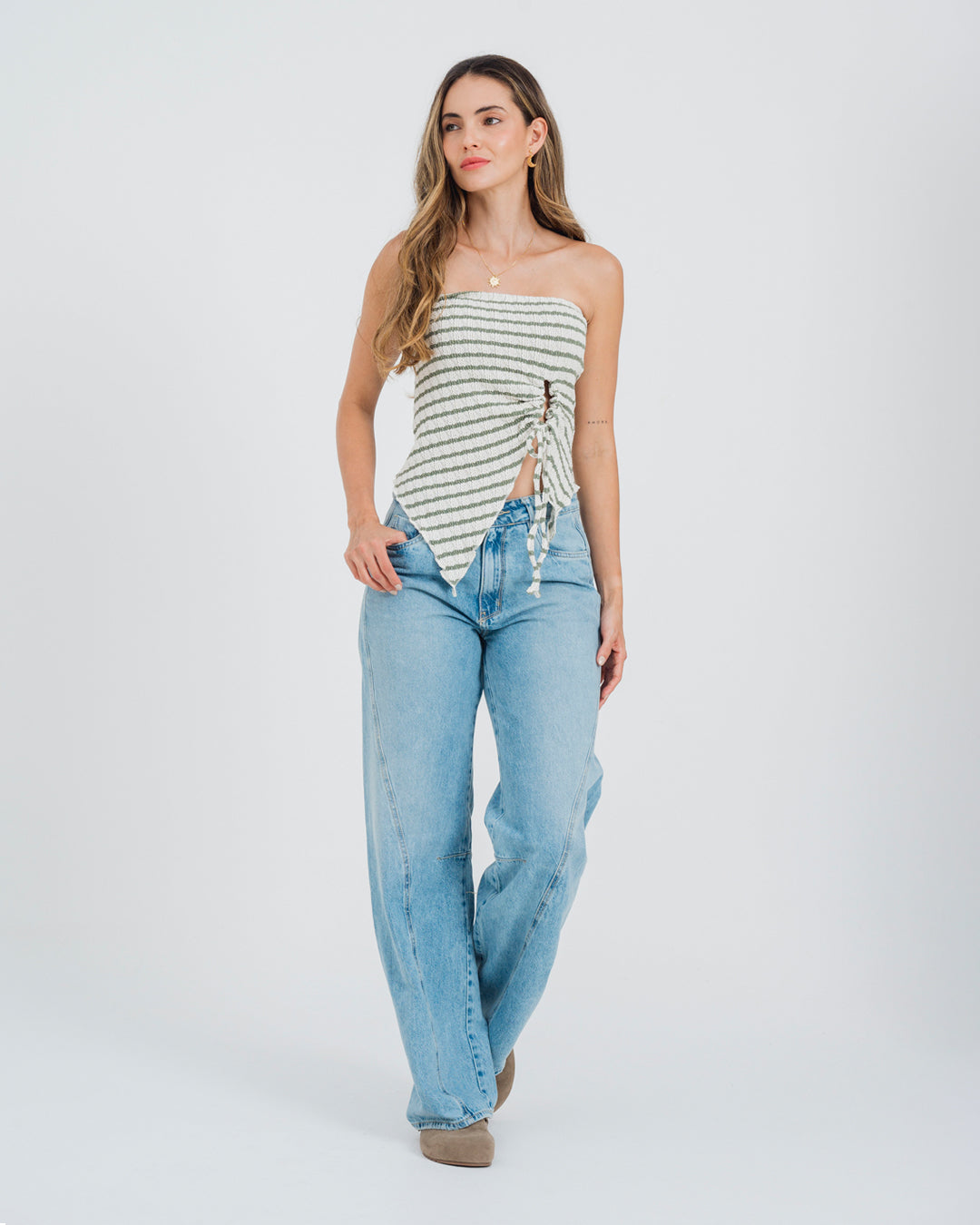 BLUSA AJUSTADA STRAPLESS ZIRO
