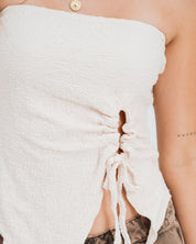BLUSA AJUSTADA STRAPLESS ZIRA