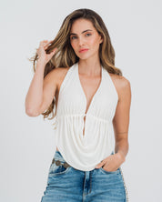 BLUSA SEMI AJUSTADA CUELLO HALTER ESSE