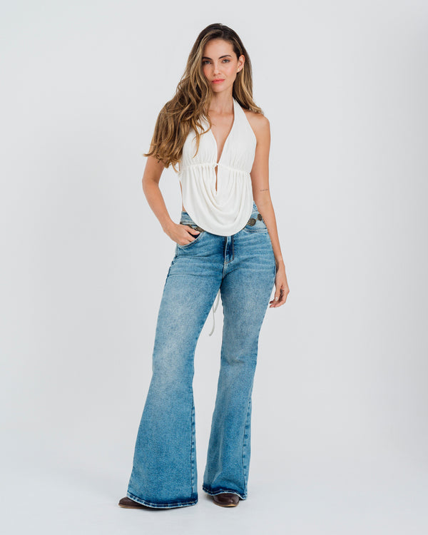 BLUSA SEMI AJUSTADA CUELLO HALTER ESSE