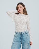 BLUSA AJUSTADA MANGA LARGA PLUNI